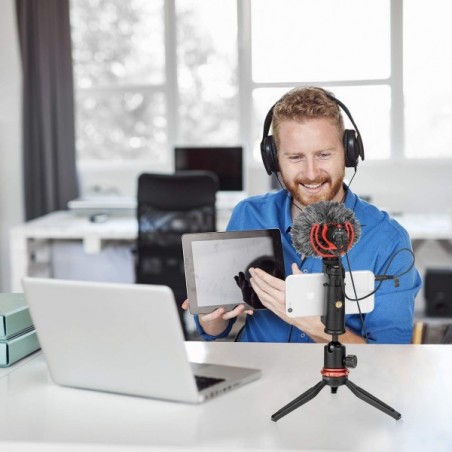 Micrófono BOYA BY-MM1+ Super cardioide condensador para cámaras, celulares y grabadoras