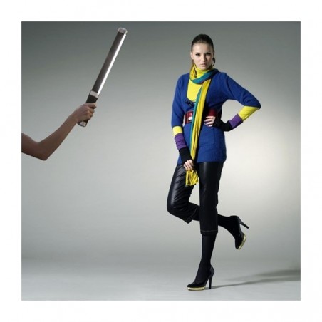 Luz Led YONGNUO YN360 3200-5500K y RGB tipo "Espada"