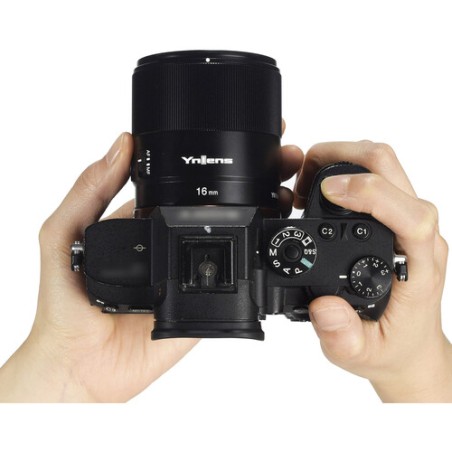 Lente Yongnuo YN 16mm f/1.8 DA DSM para Sony montura E - APS-C - Incluye tapasol